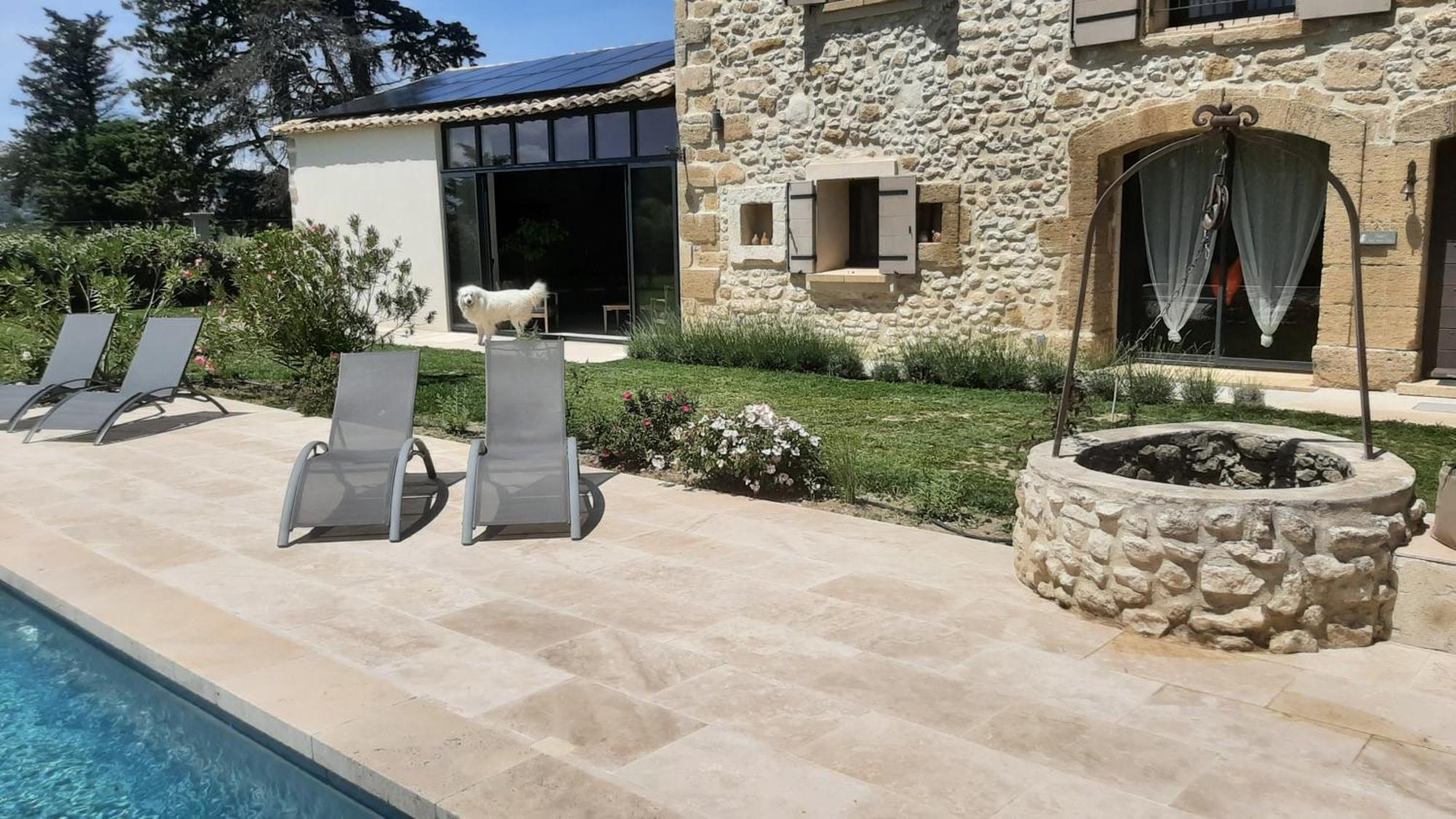 Mas Le Jas Bed & Breakfast Cavaillon Exterior photo